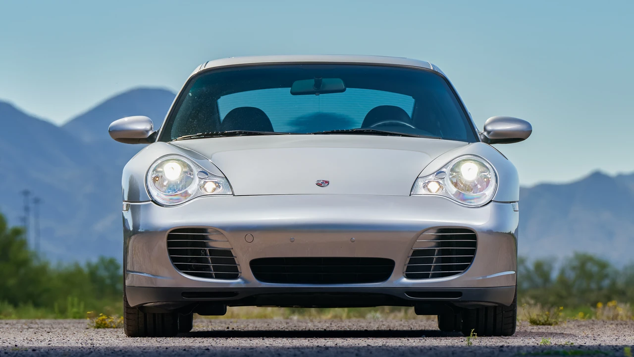 2004 Porsche 996 Carrera - Image 8 of 31