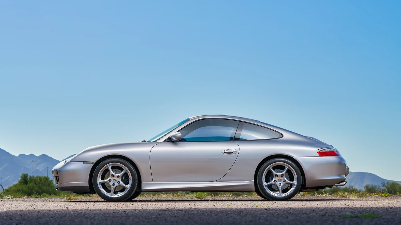 2004 Porsche 996 Carrera - Image 27 of 31