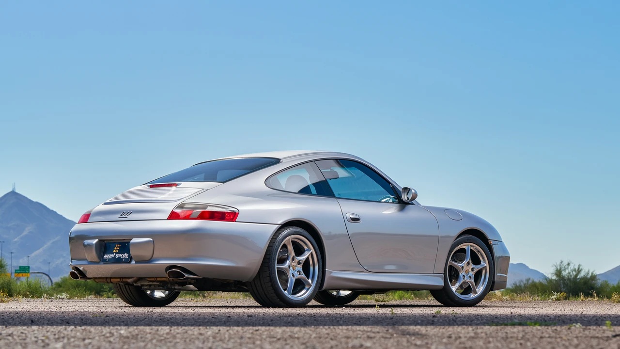 2004 Porsche 996 Carrera - Image 16 of 31