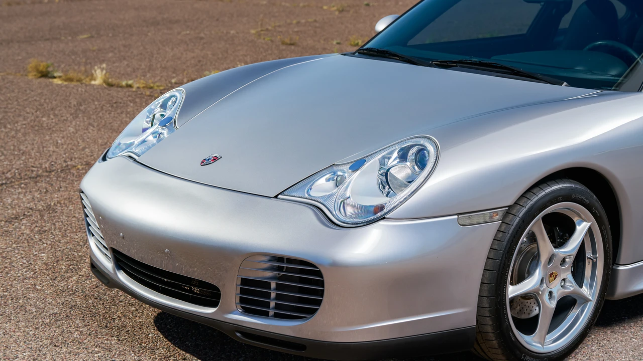 2004 Porsche 996 Carrera - Image 28 of 31