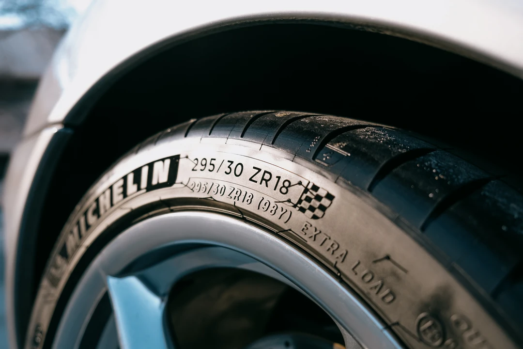 2004 Porsche 996 Carrera - Image 28 of 31
