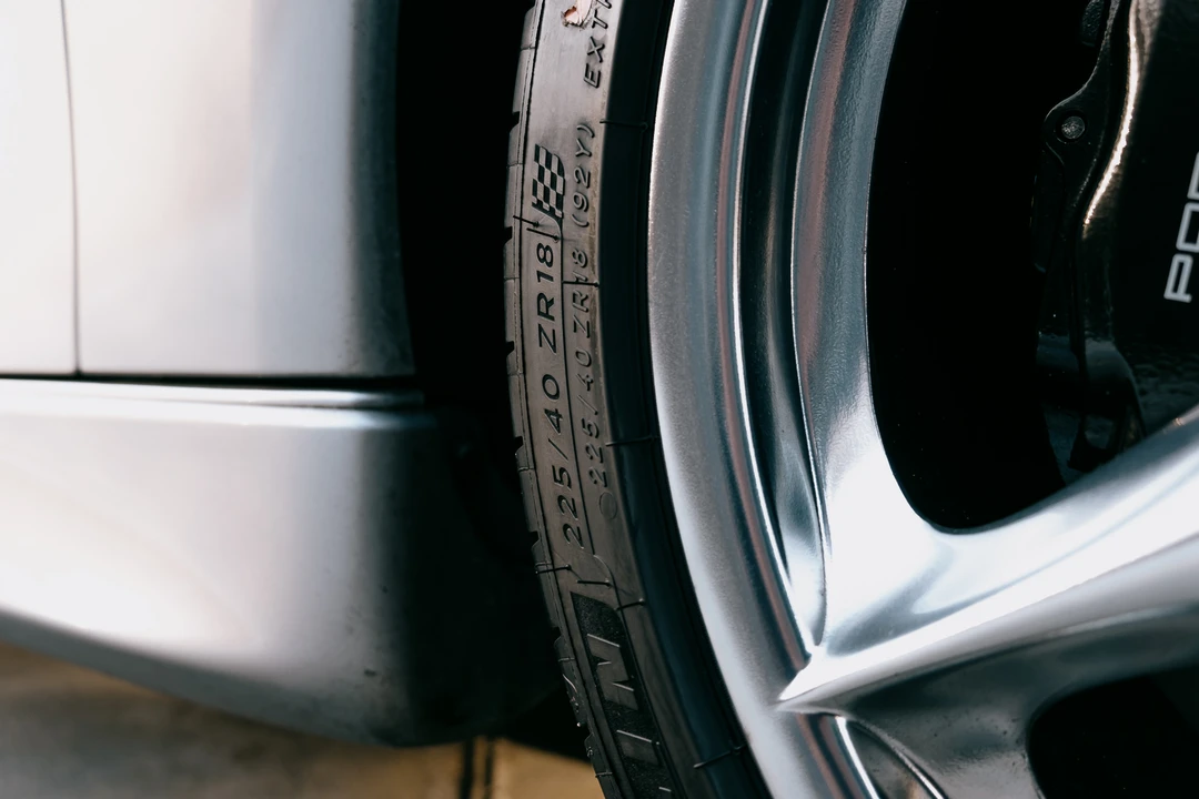 2004 Porsche 996 Carrera - Image 27 of 31