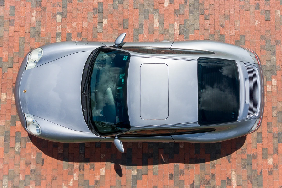 2004 Porsche 996 Carrera - Image 8 of 31