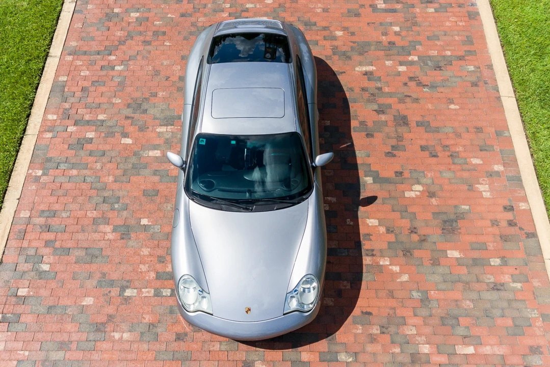 2004 Porsche 996 Carrera - Image 9 of 31