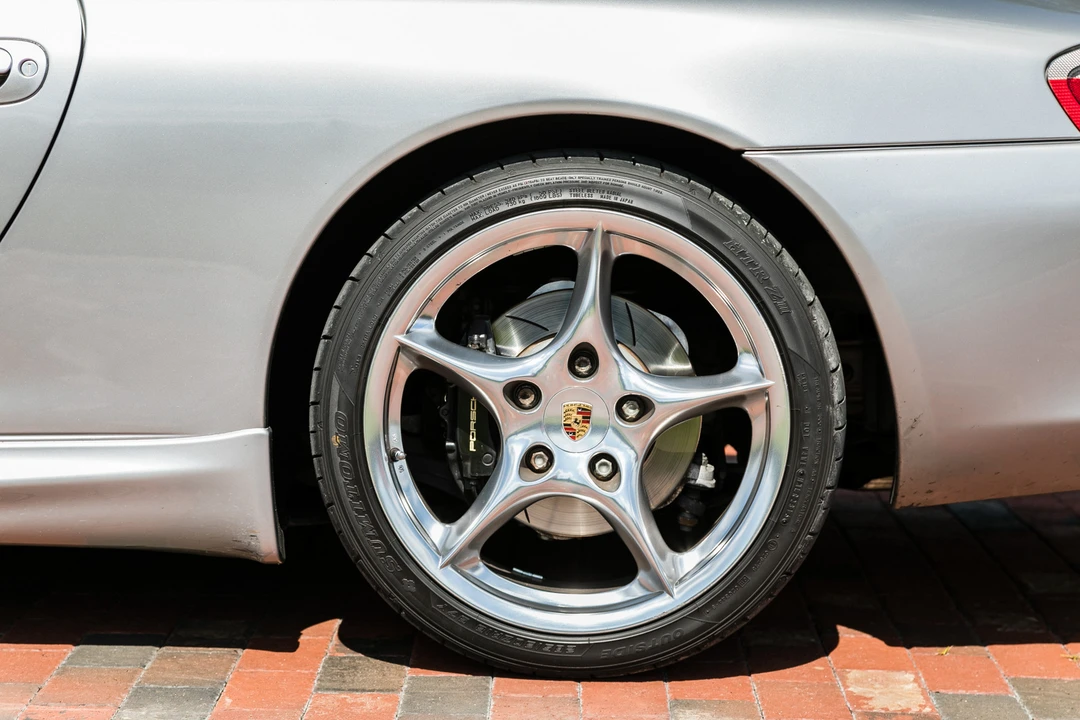 2004 Porsche 996 Carrera - Image 28 of 31