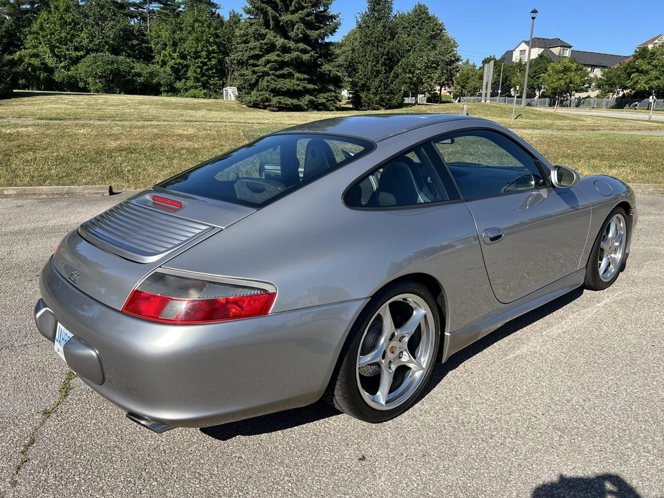 2004 Porsche 996 Carrera - Image 10 of 31