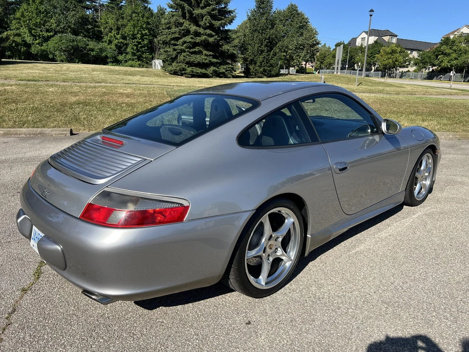 2004 Porsche 996 Carrera - Image 11 of 31