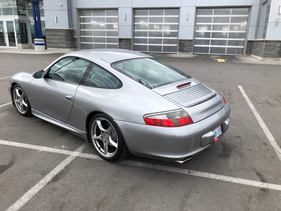 2004 Porsche 996 Carrera - Image 24 of 31