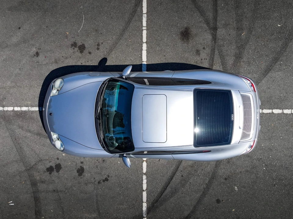 2004 Porsche 996 Carrera 4S - Image 4 of 31