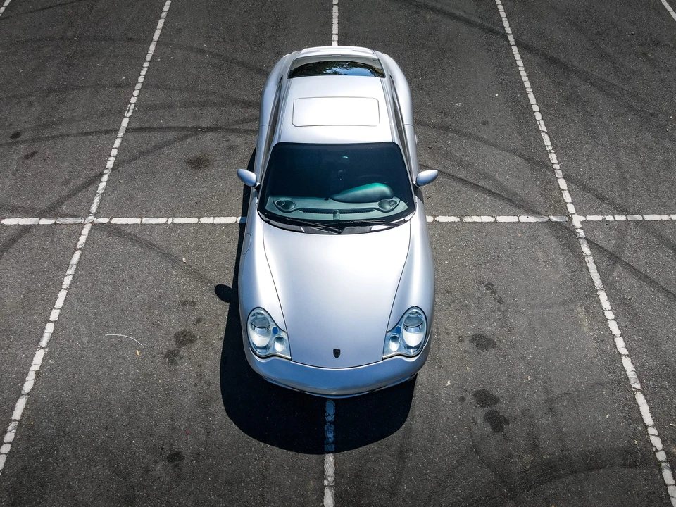 2004 Porsche 996 Carrera 4S - Image 10 of 31