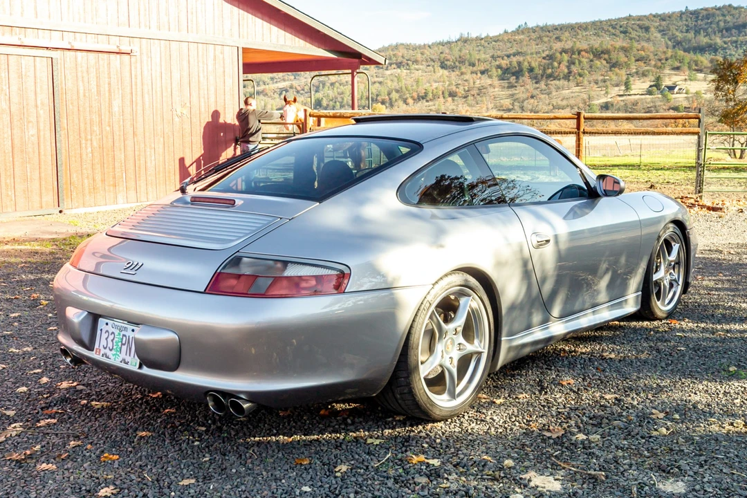 2004 Porsche 996 Carrera 4S - Image 11 of 31