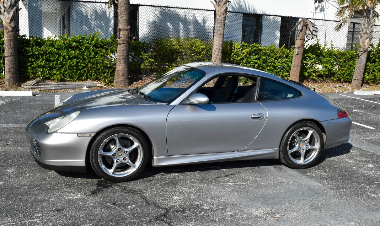 2004 Porsche 996 Carrera - Image 9 of 31