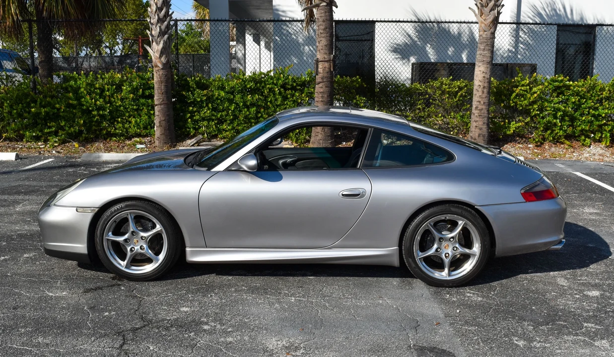 2004 Porsche 996 Carrera - Image 12 of 31