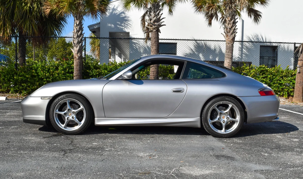 2004 Porsche 996 Carrera - Image 13 of 31