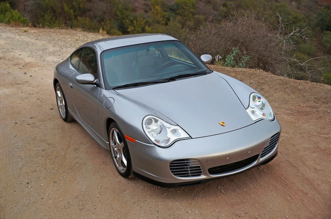 2004 Porsche 996 Carrera - Image 16 of 31