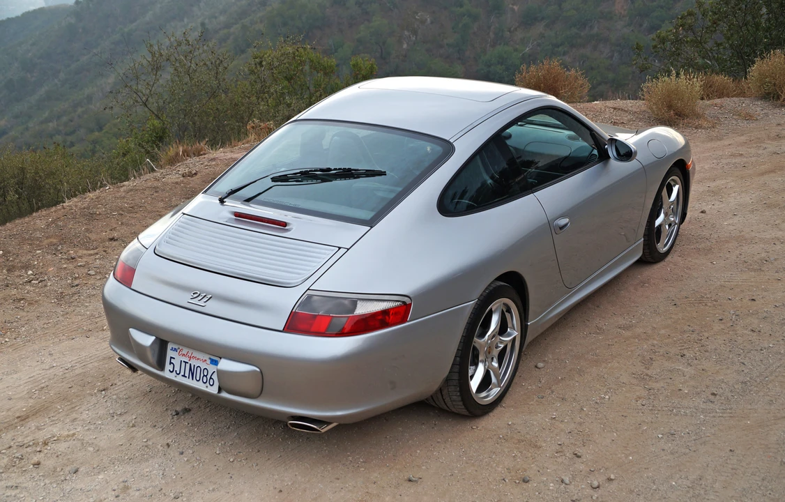 2004 Porsche 996 Carrera - Image 10 of 31