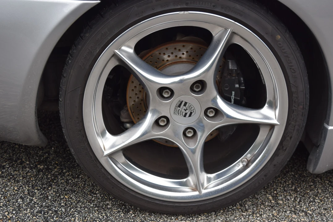 2004 Porsche 996 Carrera - Image 25 of 31