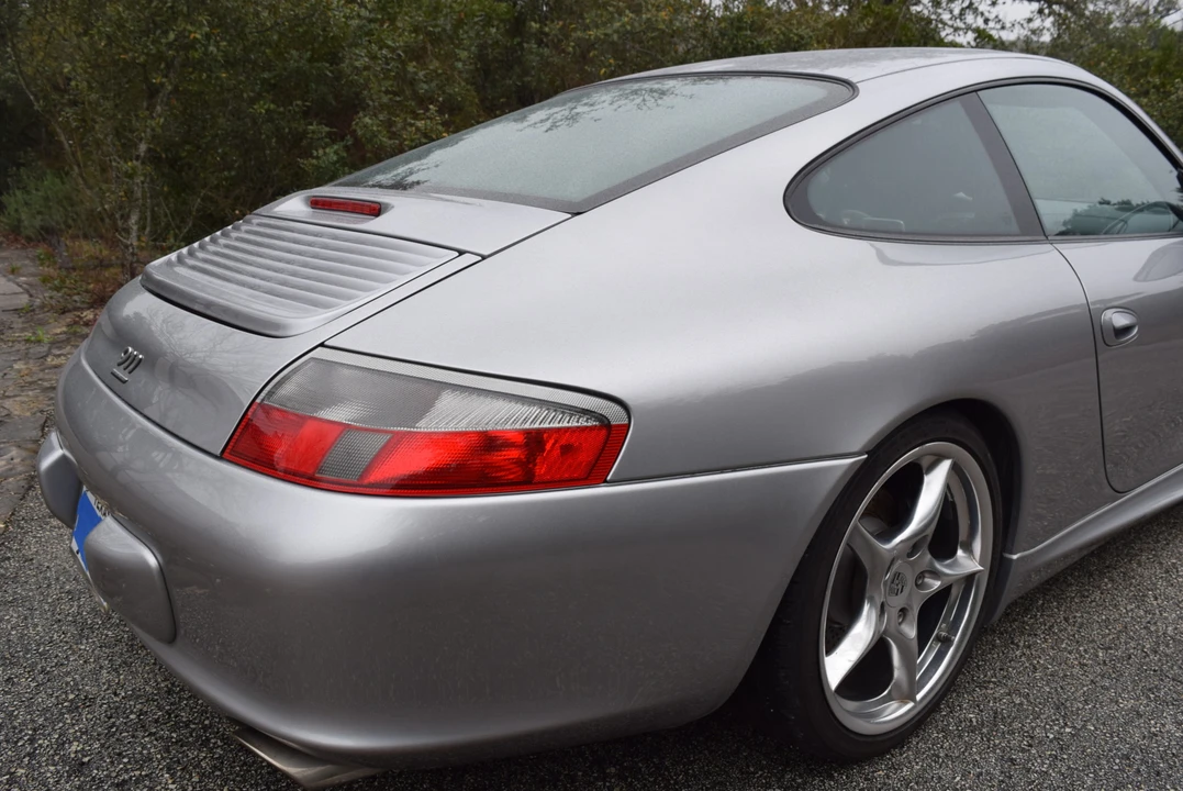 2004 Porsche 996 Carrera - Image 14 of 31