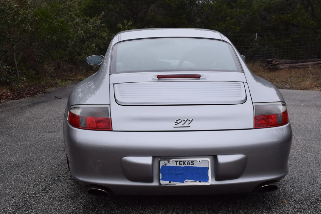 2004 Porsche 996 Carrera - Image 10 of 31
