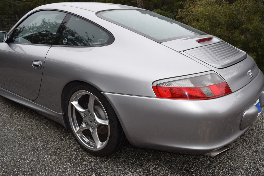 2004 Porsche 996 Carrera - Image 9 of 31