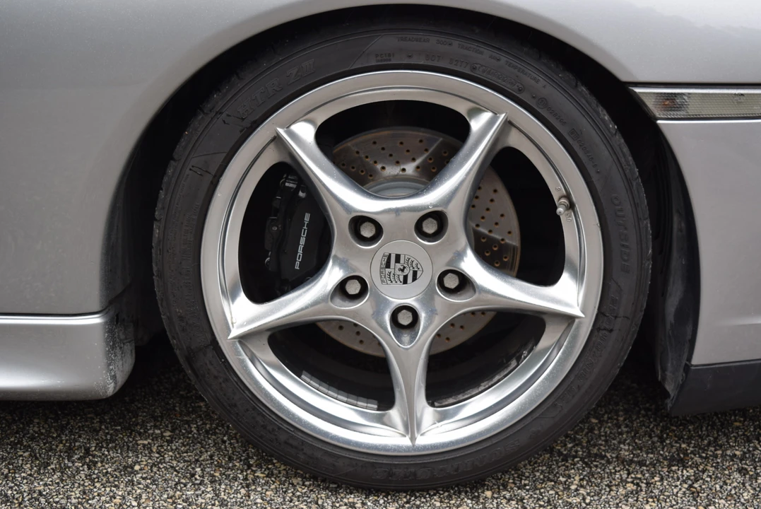 2004 Porsche 996 Carrera - Image 28 of 31