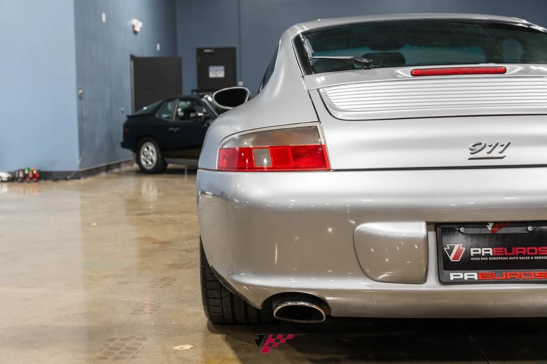 2004 Porsche 996 Carrera - Image 15 of 31