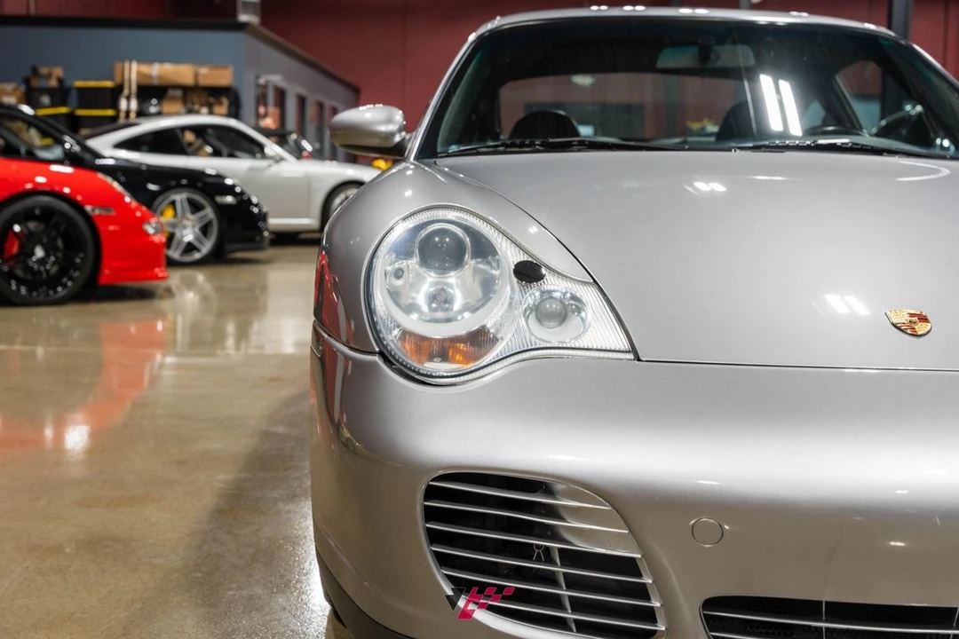 2004 Porsche 996 Carrera - Image 27 of 31