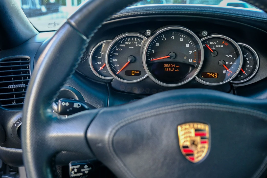 2004 Porsche 996 Carrera - Image 2 of 14