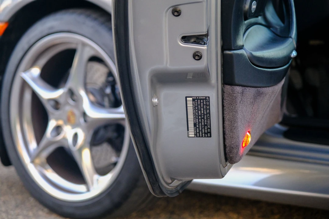 2004 Porsche 996 Carrera - Image 6 of 31