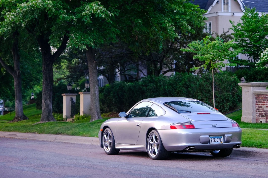 2004 Porsche 996 Carrera - Image 25 of 31