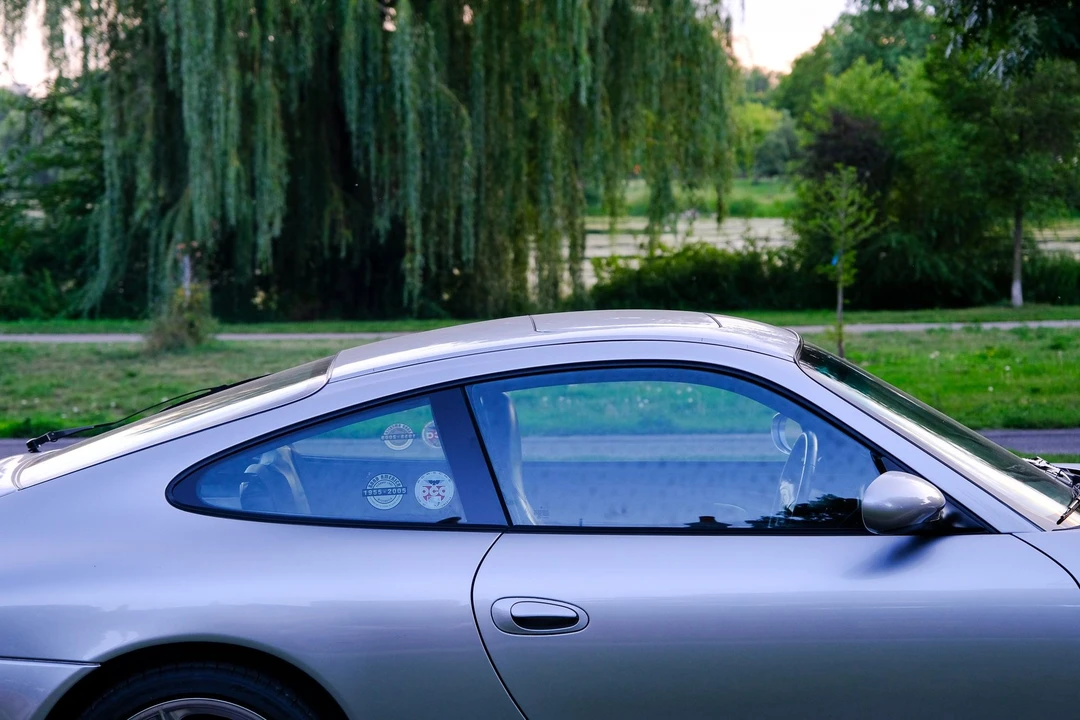 2004 Porsche 996 Carrera - Image 27 of 31