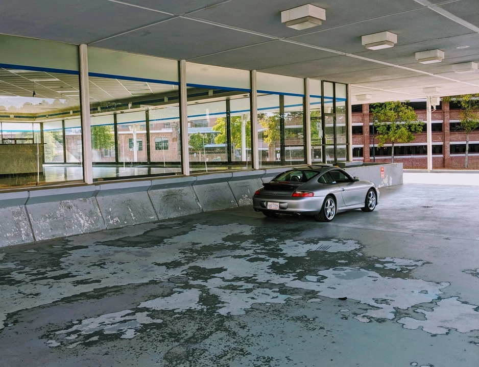 2004 Porsche 996 Carrera - Image 27 of 31
