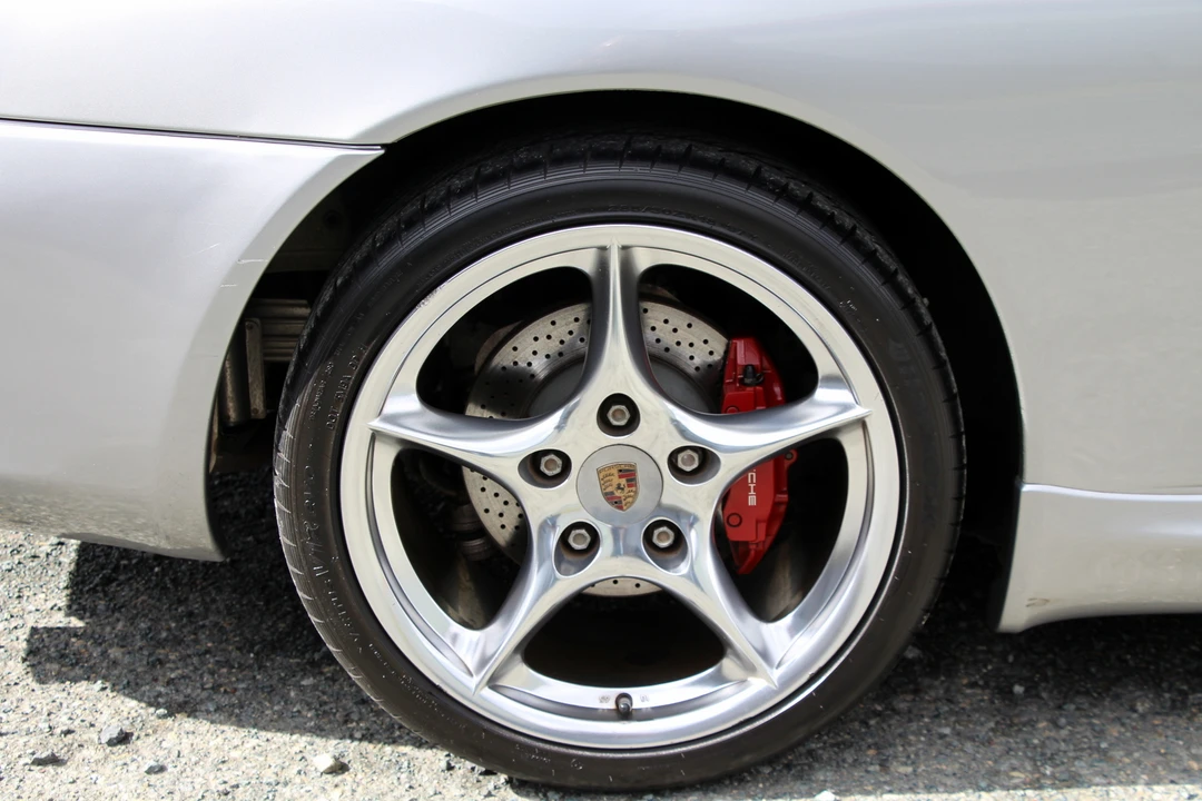 2004 Porsche 996 Carrera - Image 25 of 31