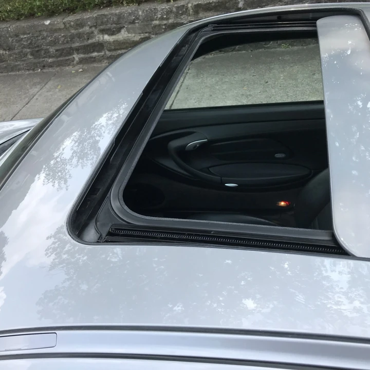 2004 Porsche 996 Carrera - Image 22 of 31