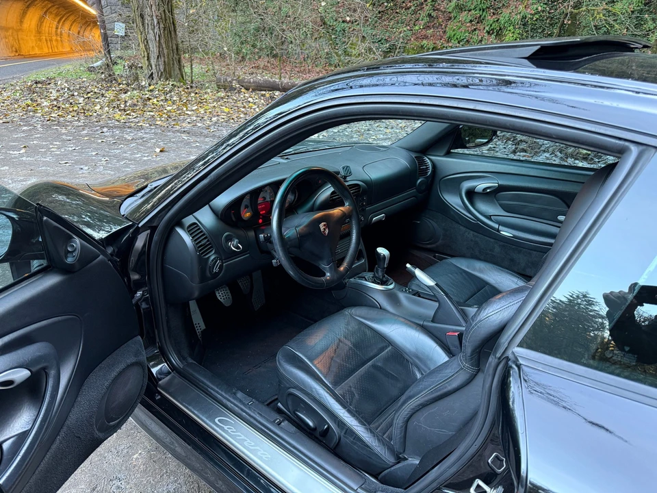 2004 Porsche 996 Carrera 4S - Image 5 of 8
