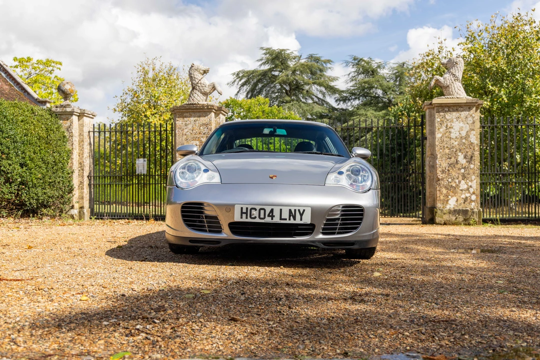 2004 Porsche 996 Carrera 4S - Image 9 of 31