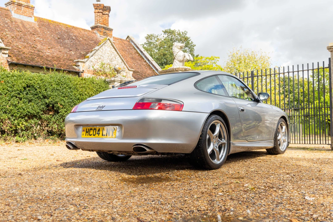 2004 Porsche 996 Carrera 4S - Image 18 of 31