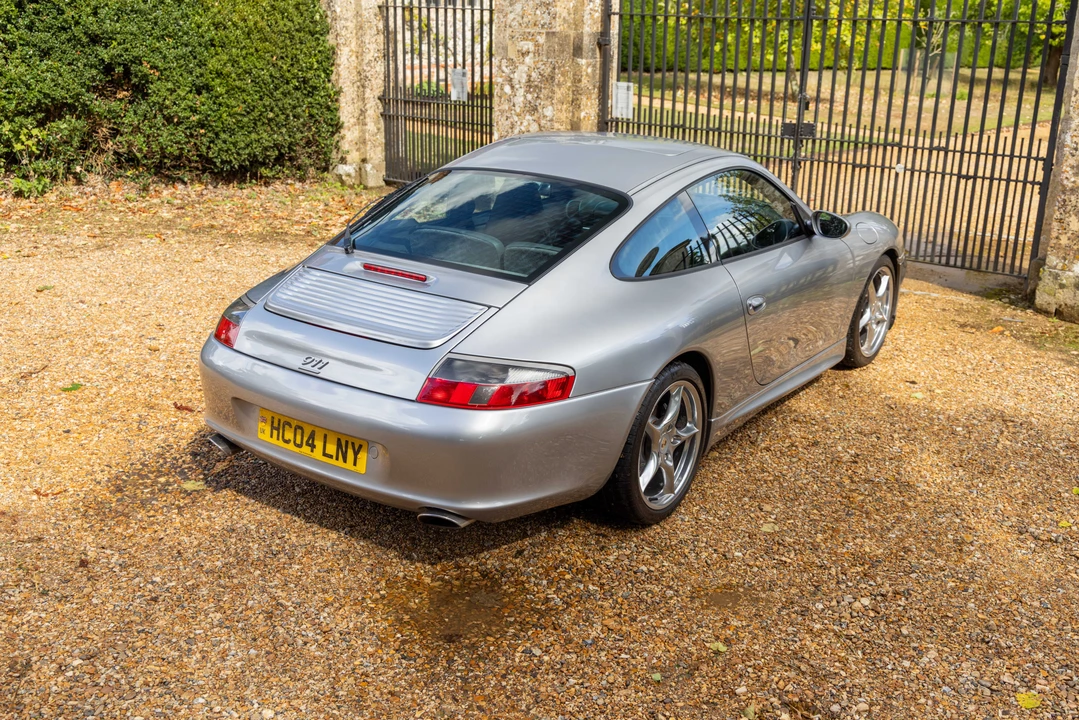 2004 Porsche 996 Carrera 4S - Image 5 of 31