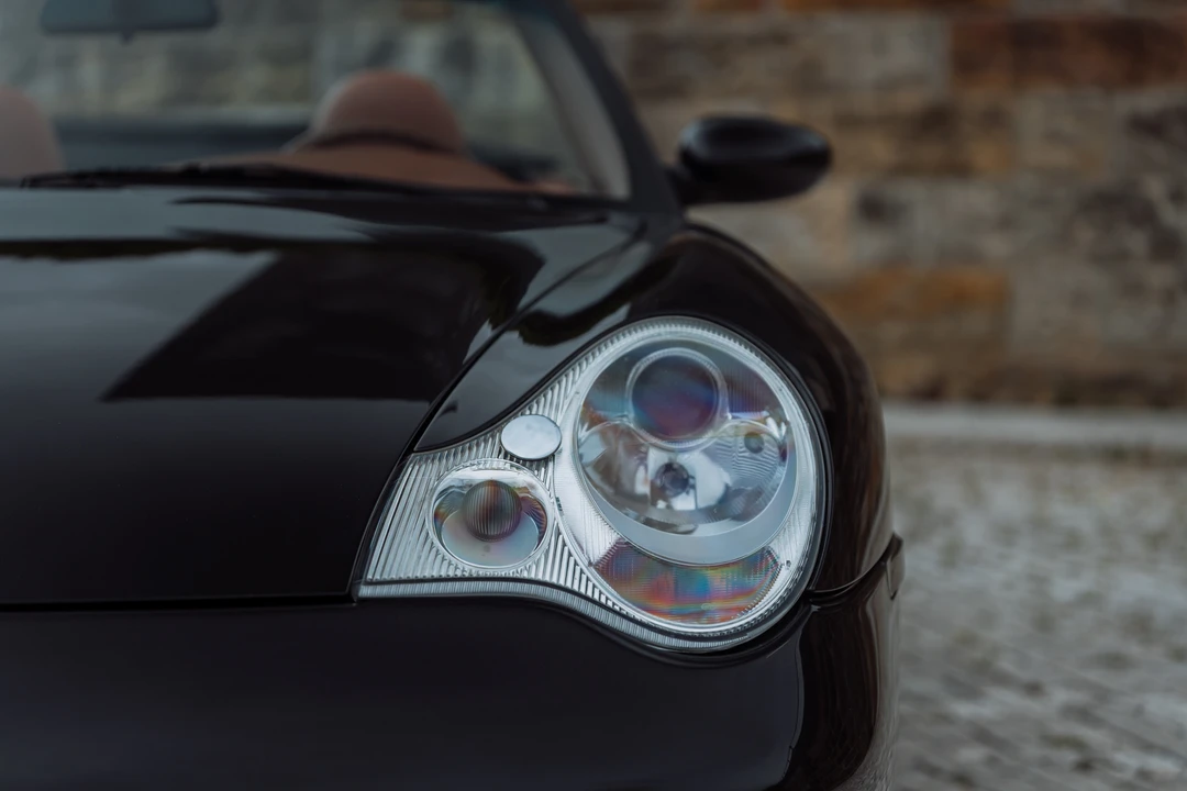 2004 Porsche 996 Carrera 4S - Image 13 of 31