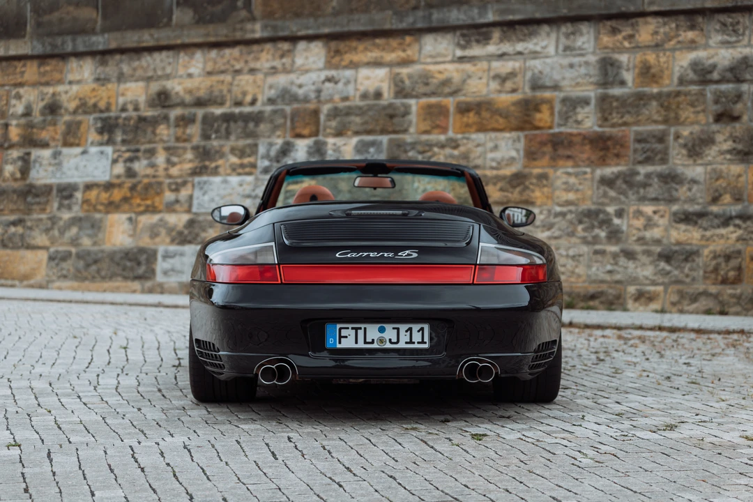 2004 Porsche 996 Carrera 4S - Image 6 of 31