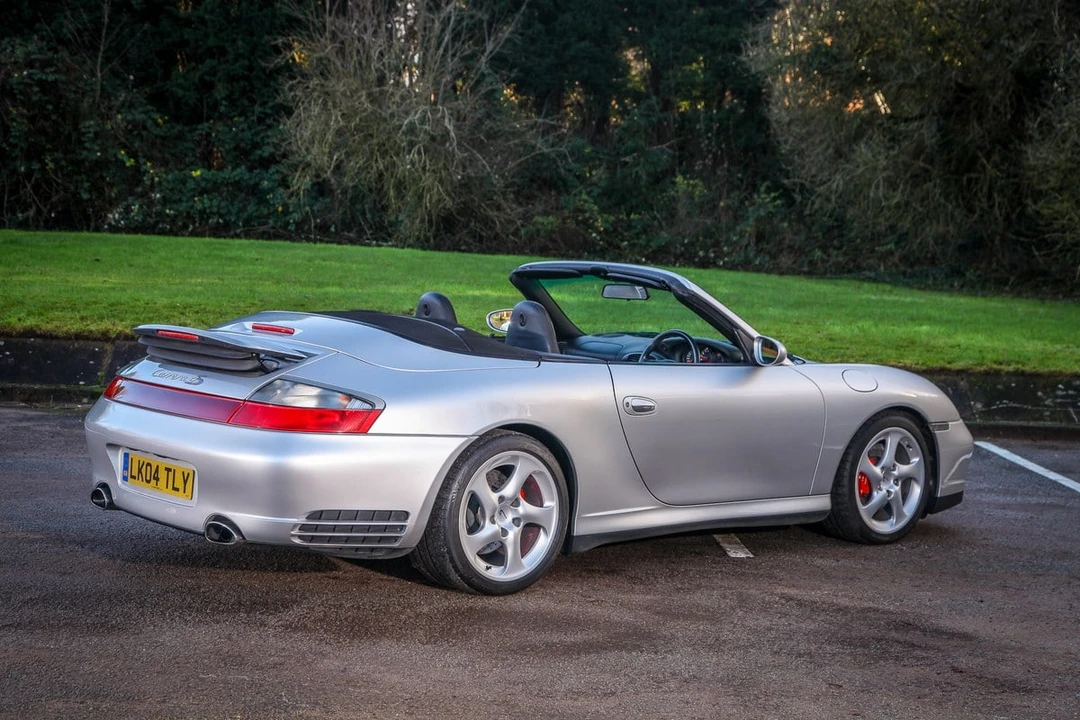 2004 Porsche 996 Carrera 4S - Image 16 of 30