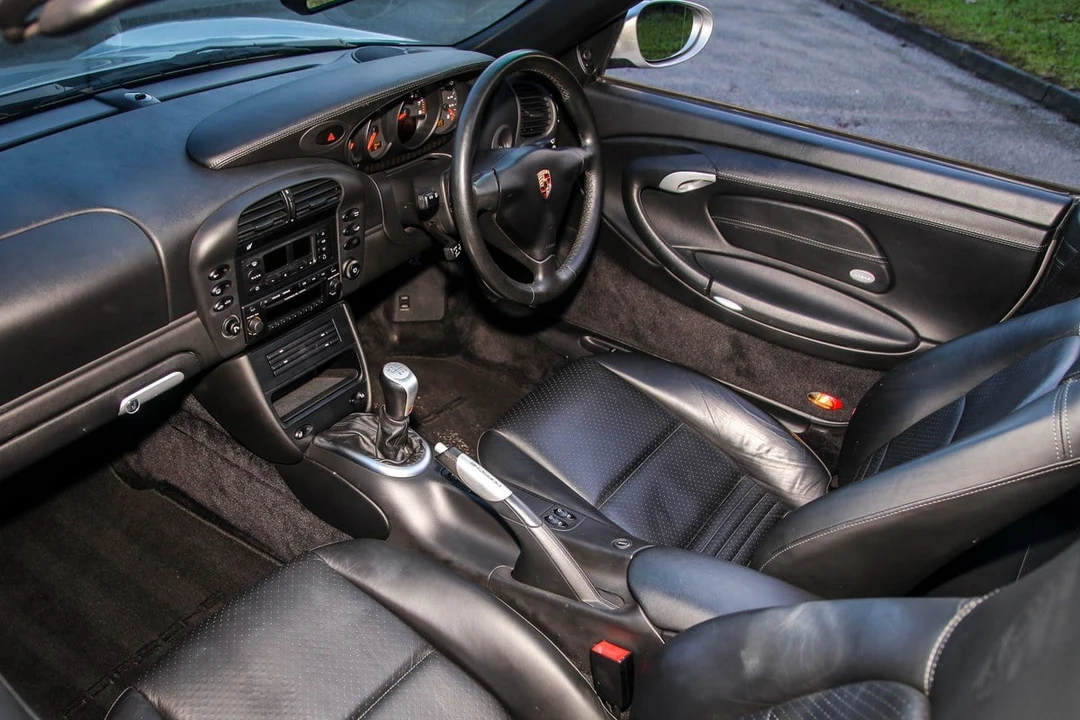 2004 Porsche 996 Carrera 4S - Image 23 of 30