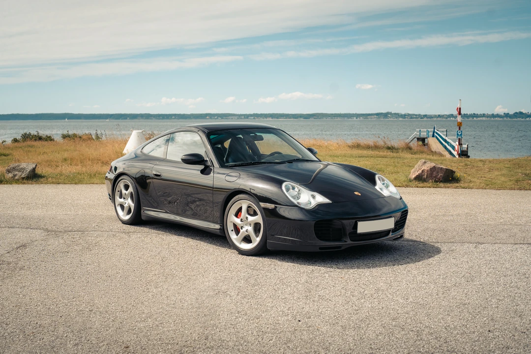 2005 Porsche 996 Carrera 4S - Image 18 of 31