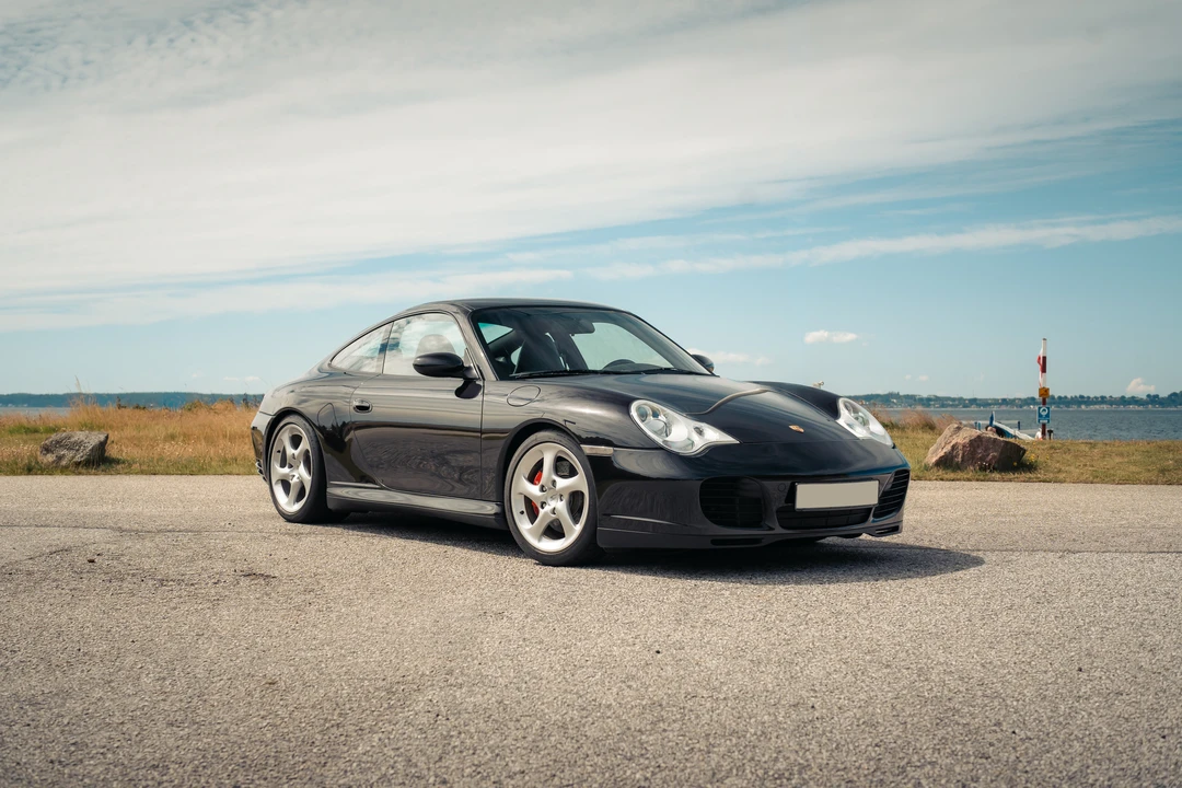 2005 Porsche 996 Carrera 4S - Image 9 of 31