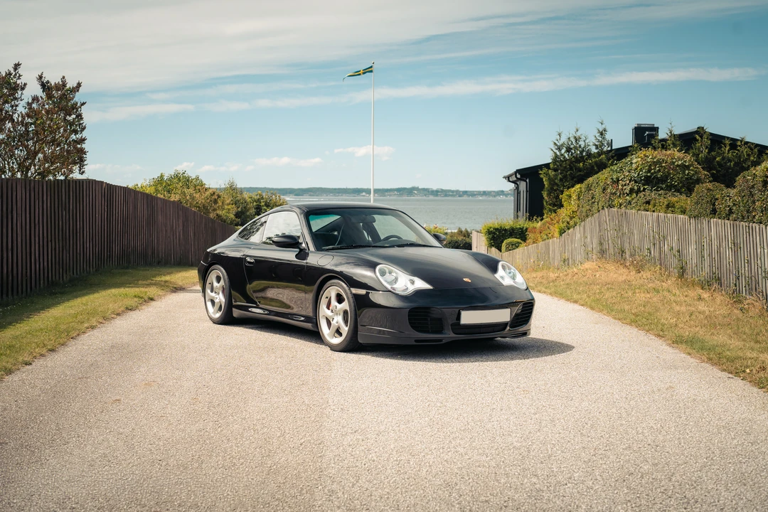 2005 Porsche 996 Carrera 4S - Image 15 of 31