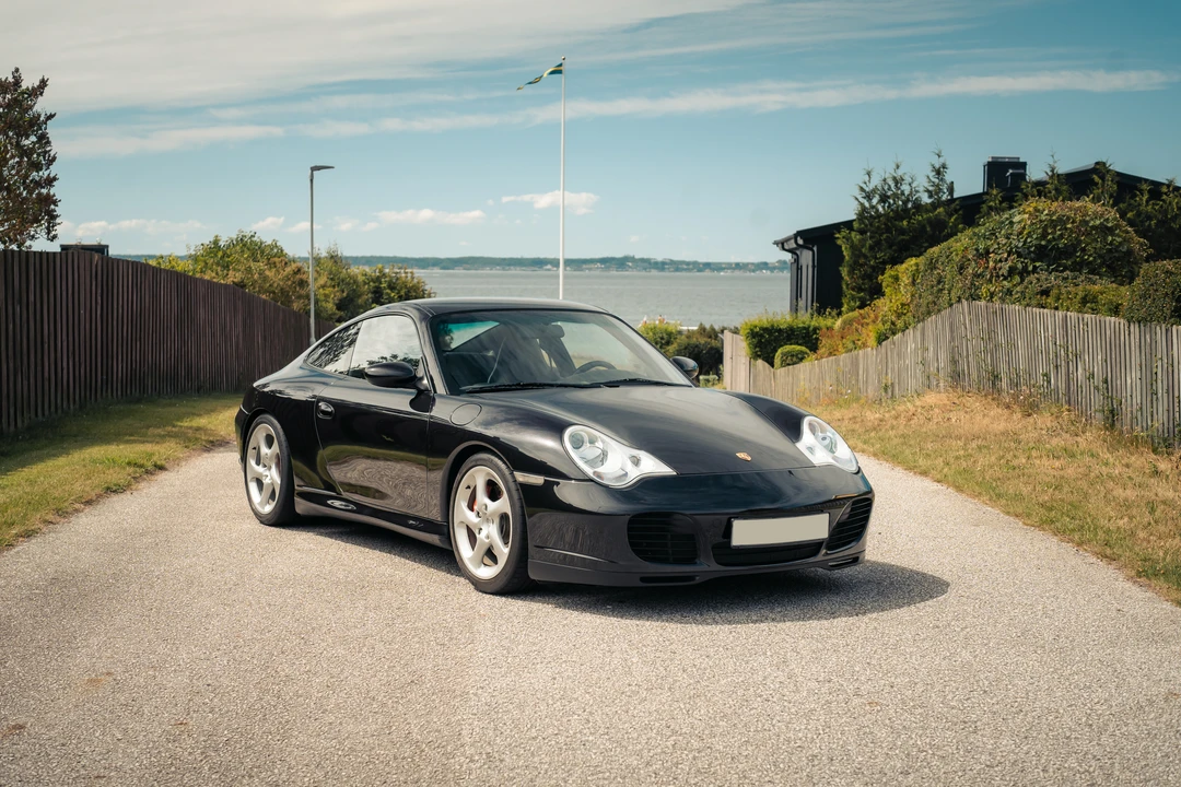 2005 Porsche 996 Carrera 4S - Image 19 of 31