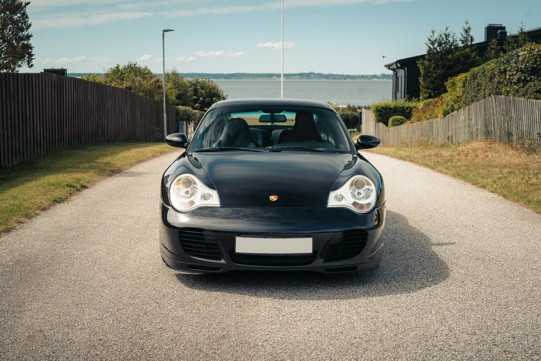 2005 Porsche 996 Carrera 4S - Image 16 of 31