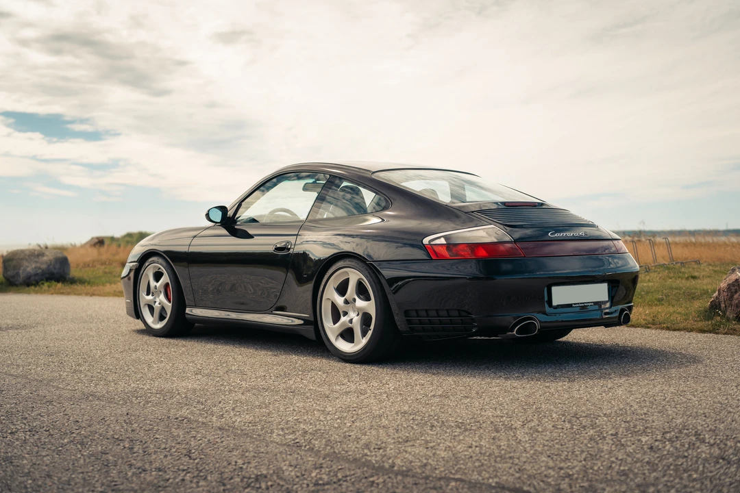 2005 Porsche 996 Carrera 4S - Image 5 of 31