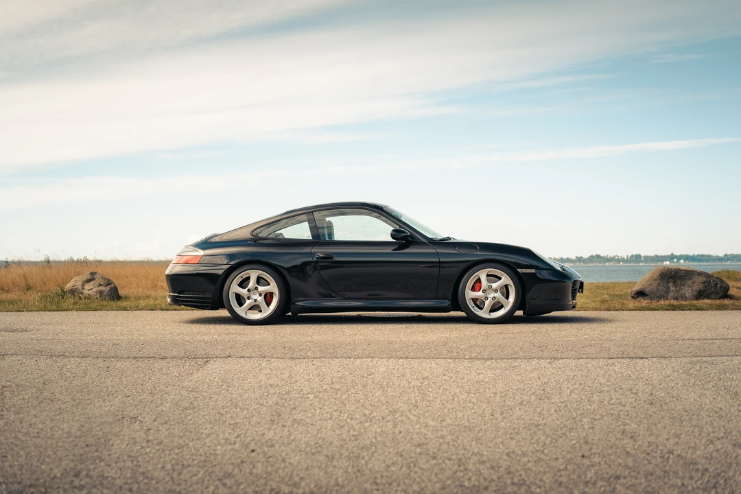 2005 Porsche 996 Carrera 4S - Image 8 of 31