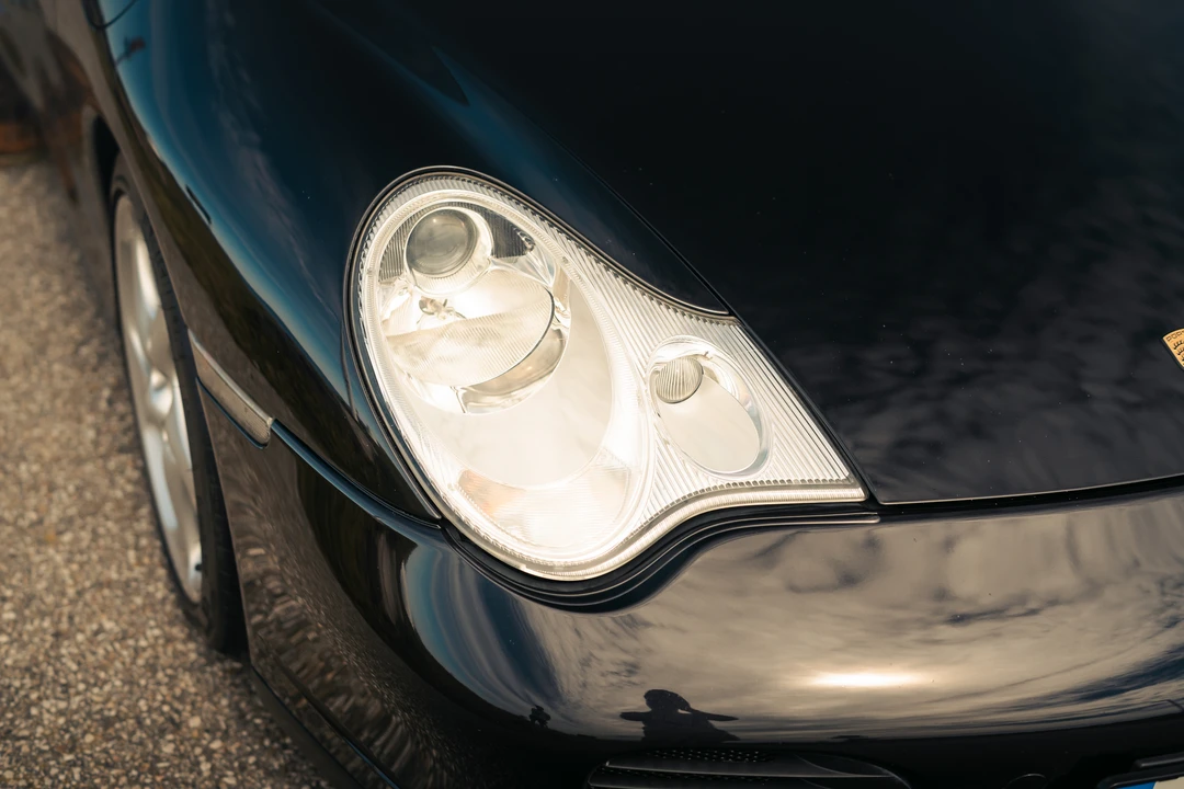 2005 Porsche 996 Carrera 4S - Image 24 of 31